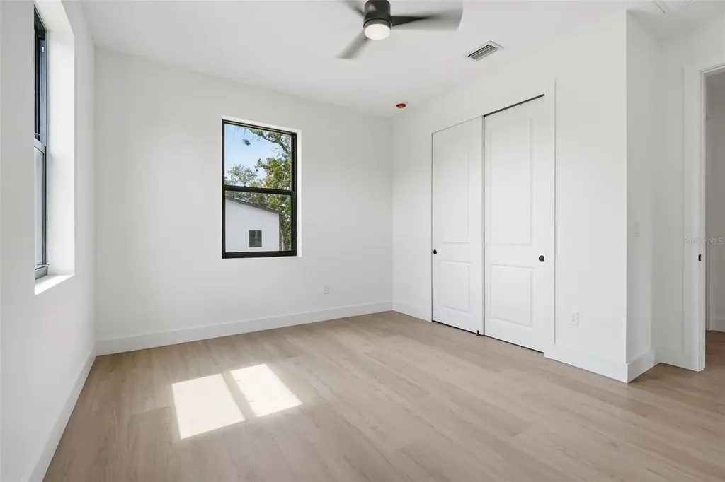 3516 21st Avenue S St Petersburg FL 33711