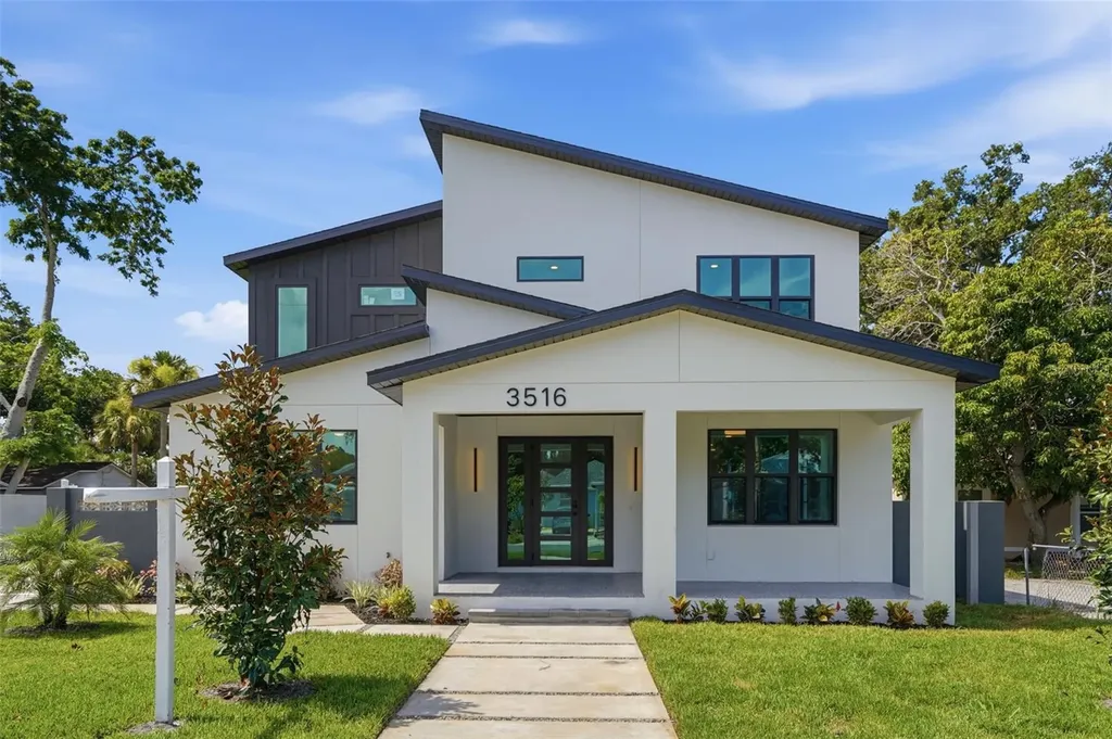 3516 21st Avenue S St Petersburg FL 33711