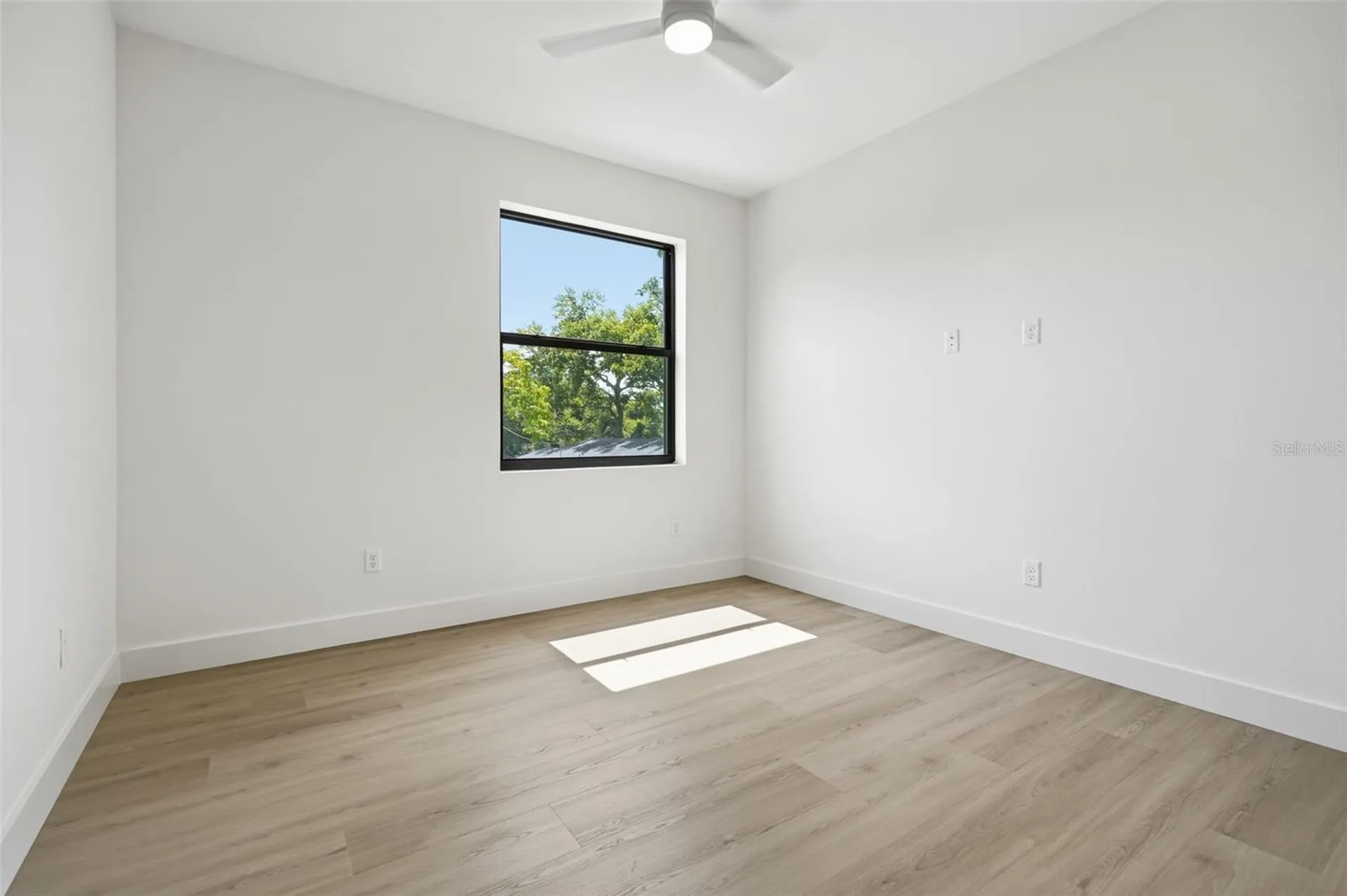 3516 21st Avenue S St Petersburg FL 33711