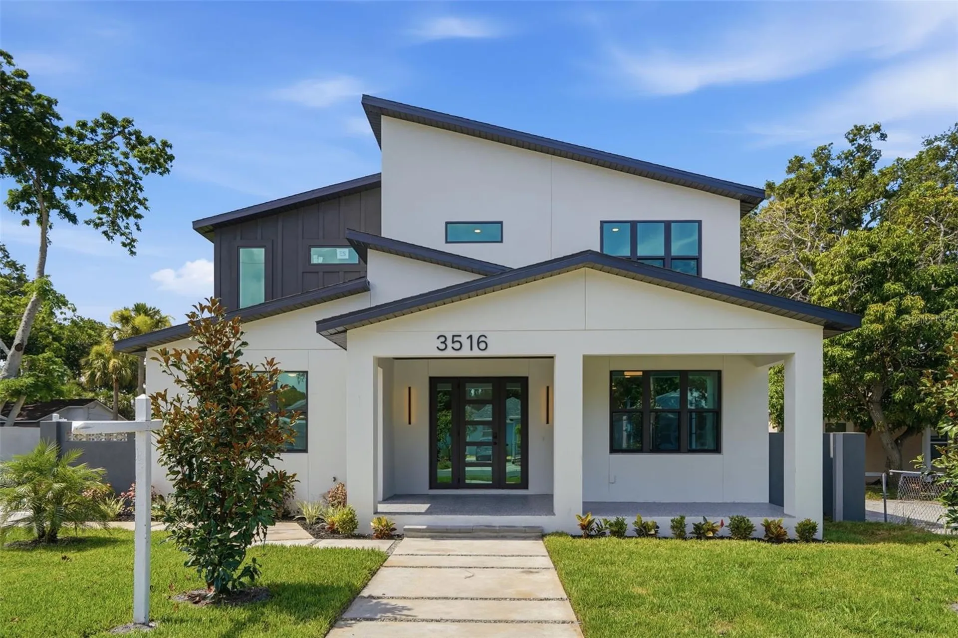 3516 21st Avenue S St Petersburg FL 33711