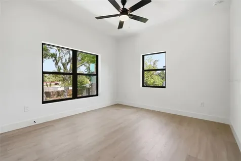 3516 21st Avenue S St Petersburg FL 33711