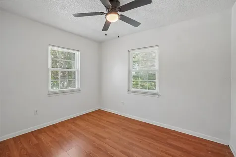 222 Lakeview Drive Auburndale FL 33823