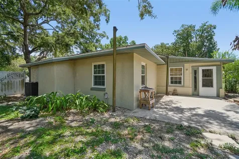222 Lakeview Drive Auburndale FL 33823