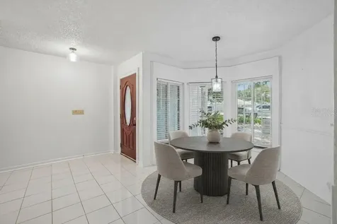 222 Lakeview Drive Auburndale FL 33823