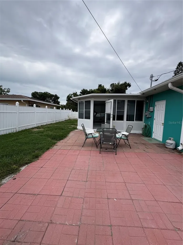 1790 Russell Drive N St Petersburg FL 33710