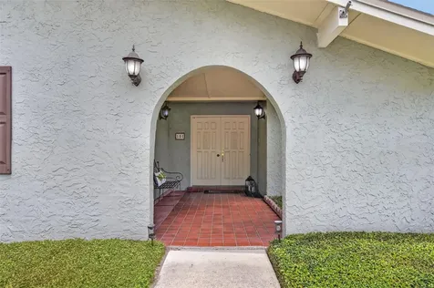 151 White Oak Circle Maitland FL 32751