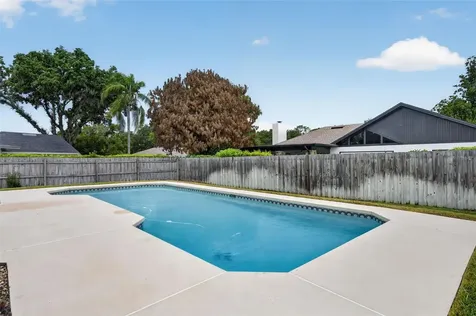 151 White Oak Circle Maitland FL 32751