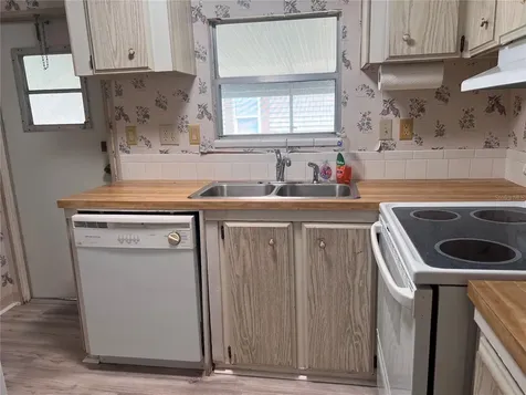 103 S Fiji Circle Englewood FL 34223