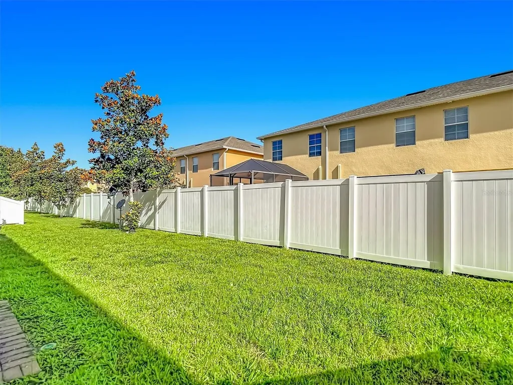 9838 Trumpet Vine Loop Trinity FL 34655