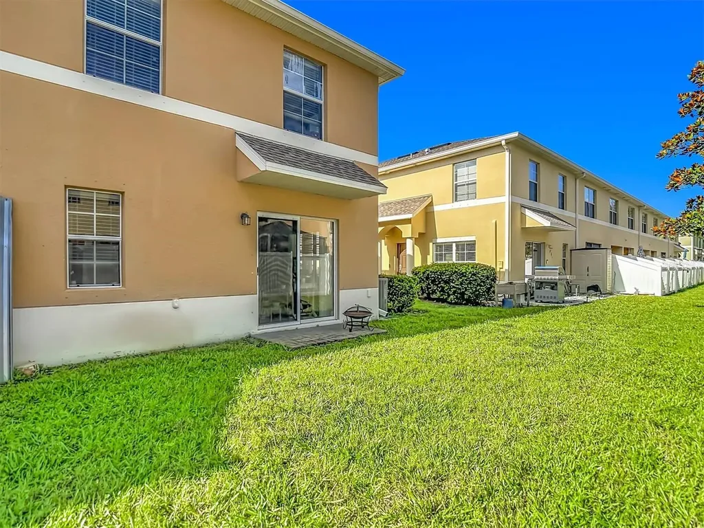 9838 Trumpet Vine Loop Trinity FL 34655