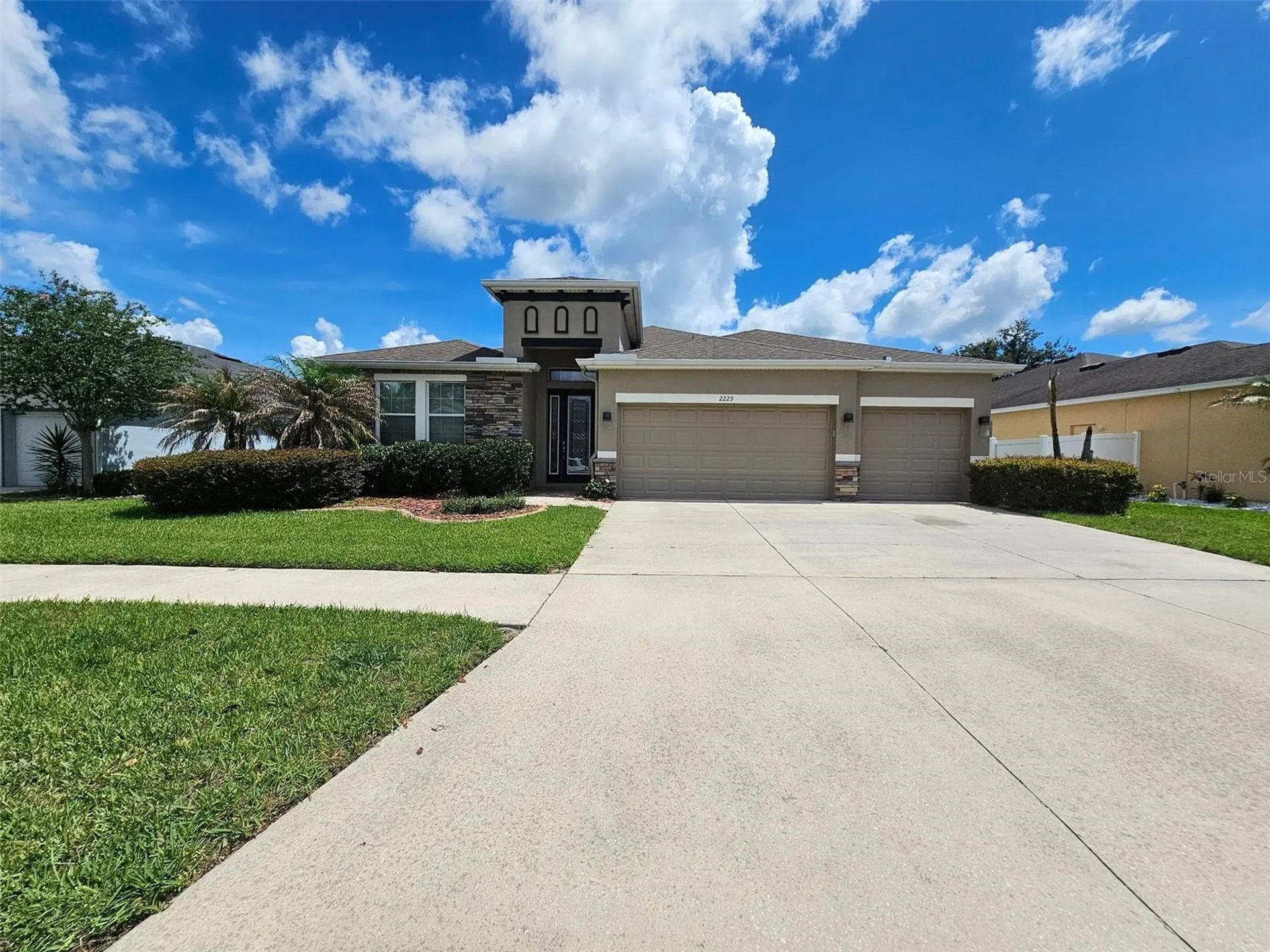 2229 Valterra Vista Way Valrico FL 33594