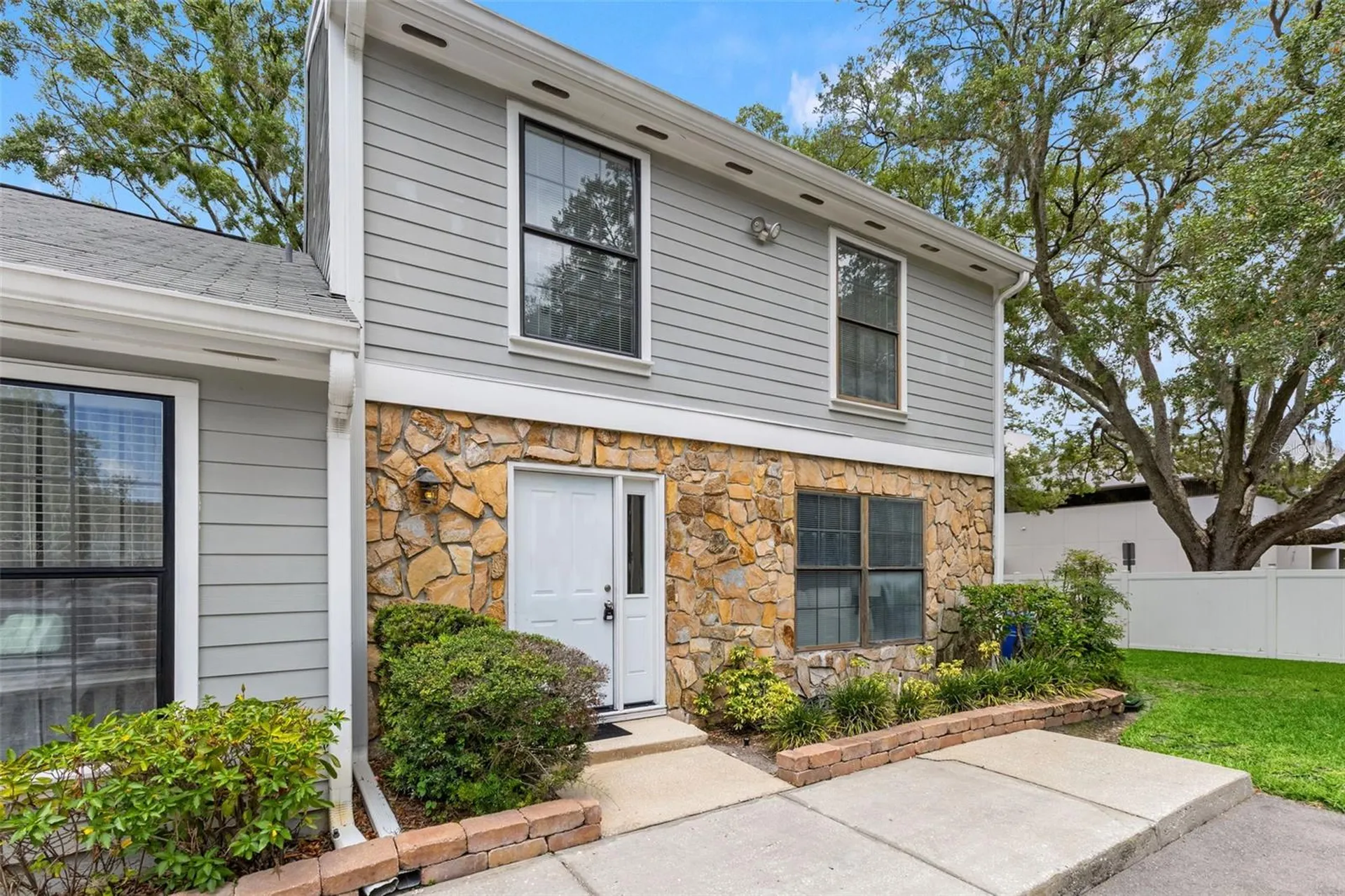 14809 Winding Creek Court Tampa FL 33613