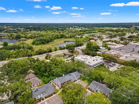 14809 Winding Creek Court Tampa FL 33613