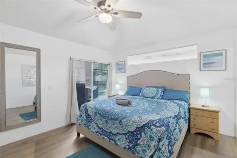 6310 Belle Isles Drive Groveland FL 34736