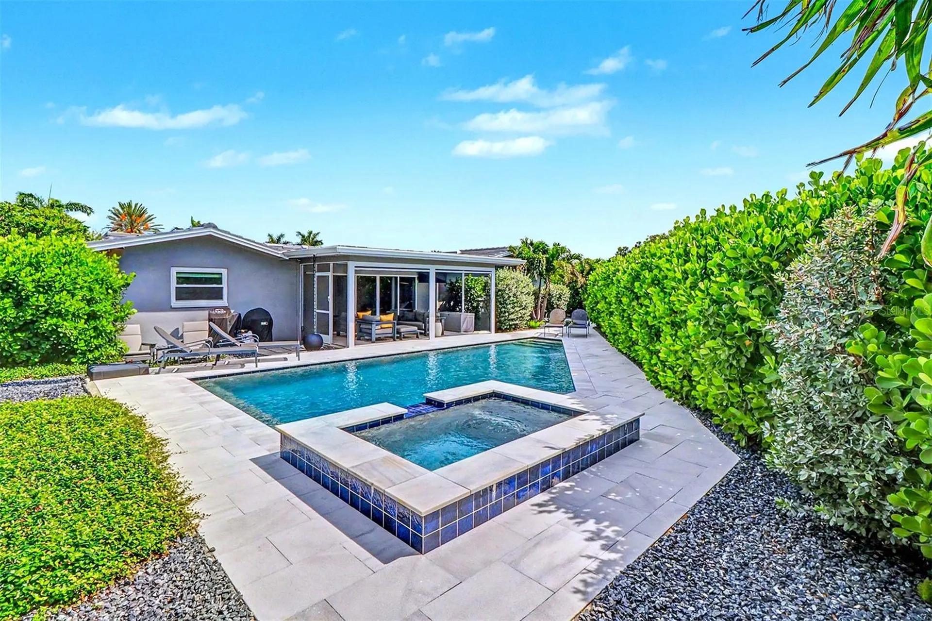 11624 Grove Street Seminole FL 33772