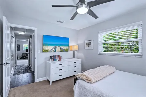11624 Grove Street Seminole FL 33772