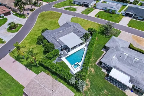 11624 Grove Street Seminole FL 33772