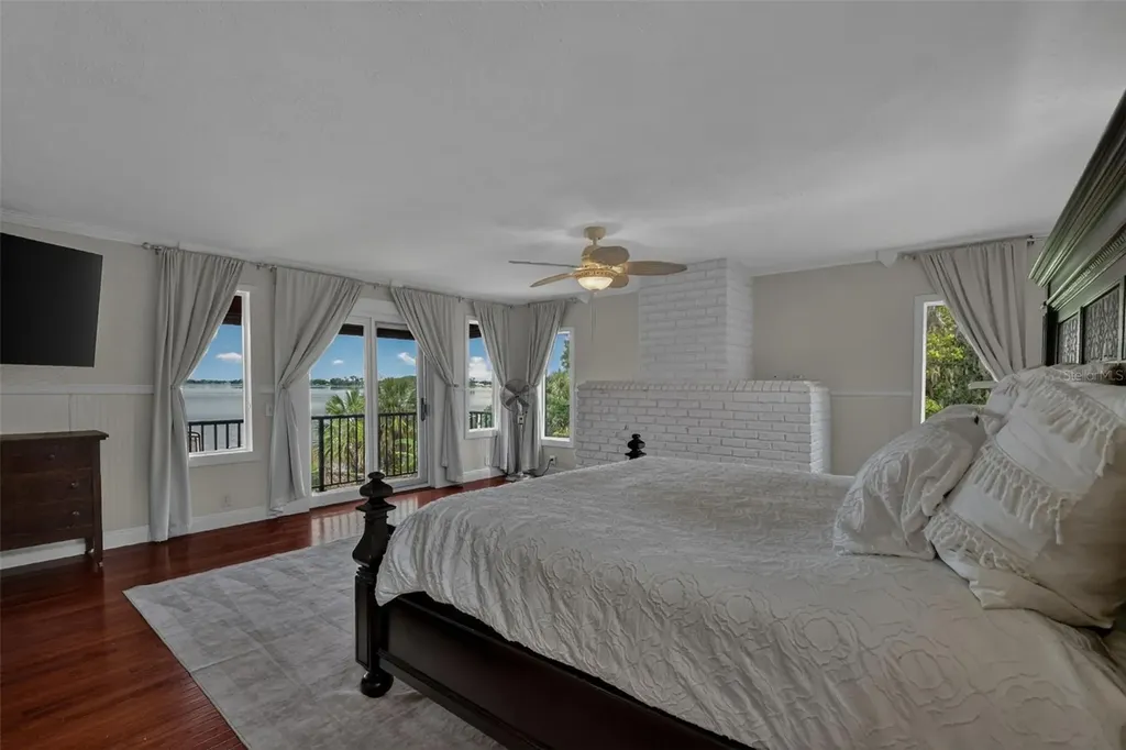 6118 Dora Drive Mount Dora FL 32757