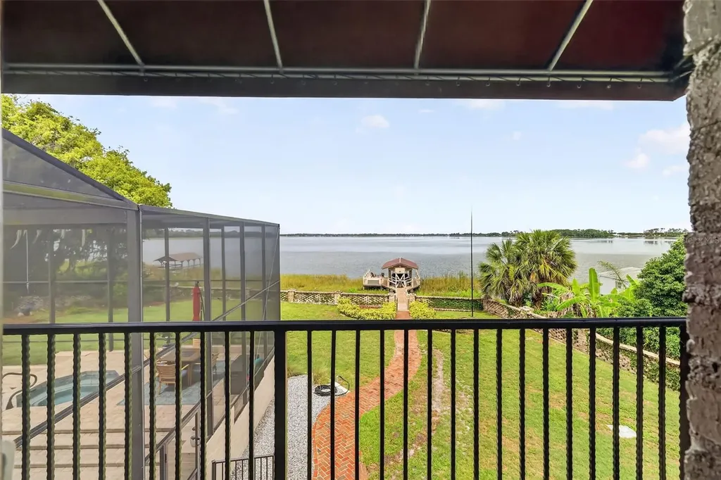 6118 Dora Drive Mount Dora FL 32757