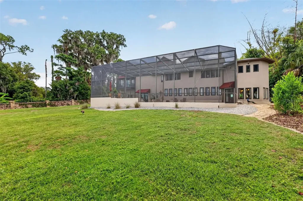 6118 Dora Drive Mount Dora FL 32757