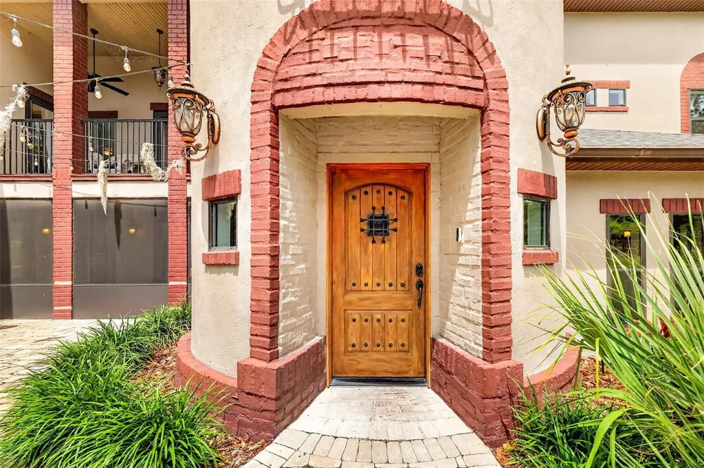 6118 Dora Drive Mount Dora FL 32757