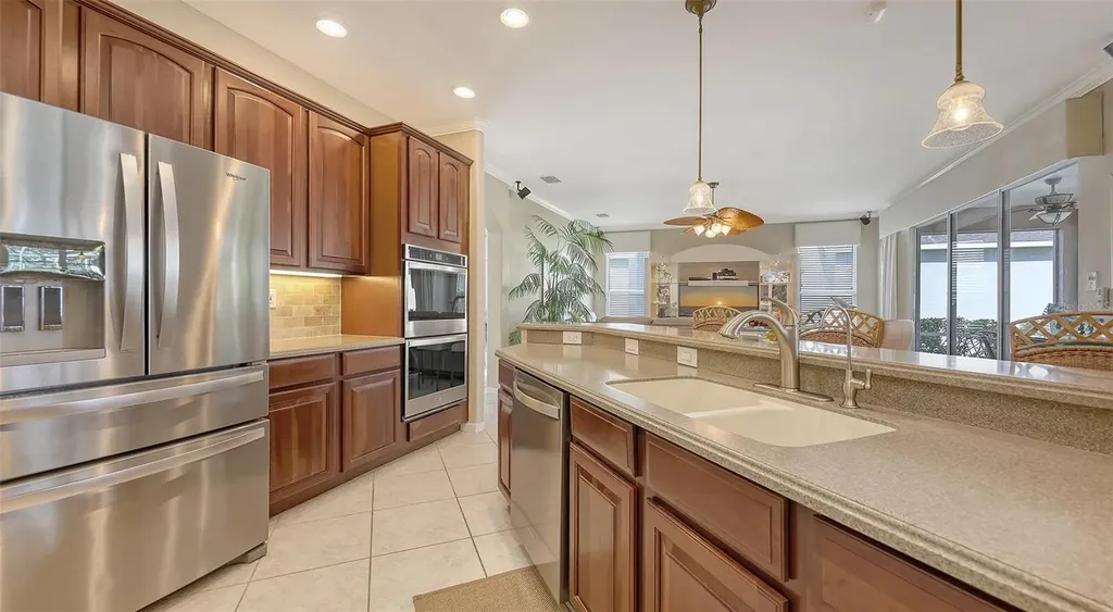 7915 Kavanagh Court Sarasota FL 34240