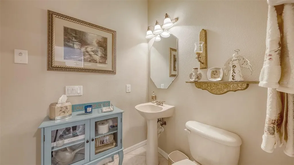 7915 Kavanagh Court Sarasota FL 34240