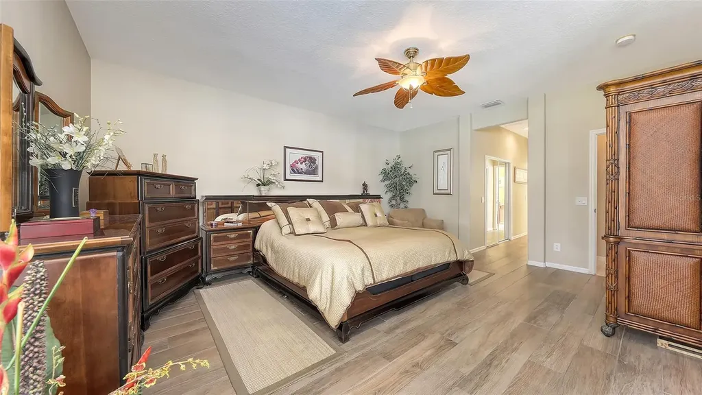 7915 Kavanagh Court Sarasota FL 34240