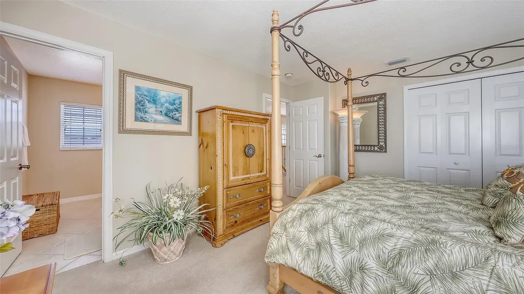 7915 Kavanagh Court Sarasota FL 34240