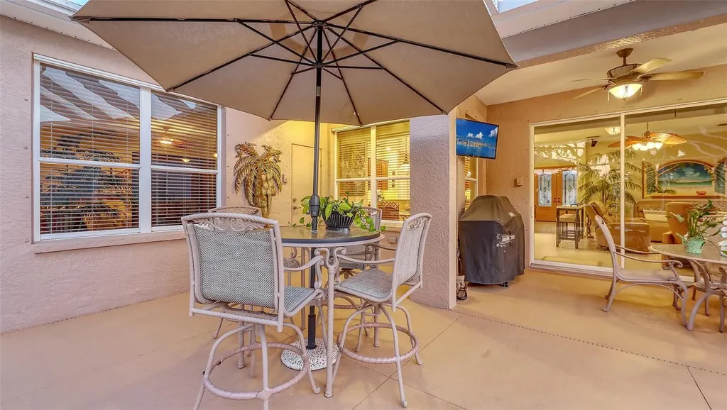 7915 Kavanagh Court Sarasota FL 34240