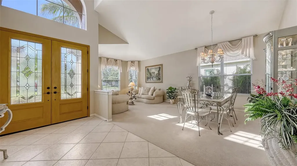 7915 Kavanagh Court Sarasota FL 34240