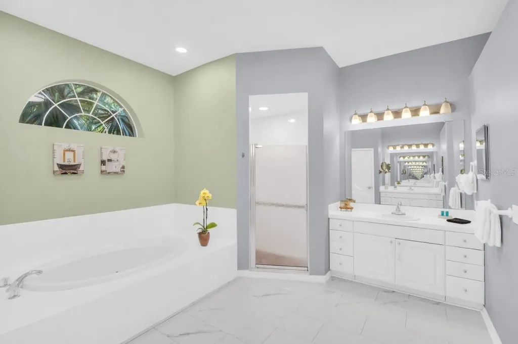 2270 Barbara Drive Clearwater FL 33764