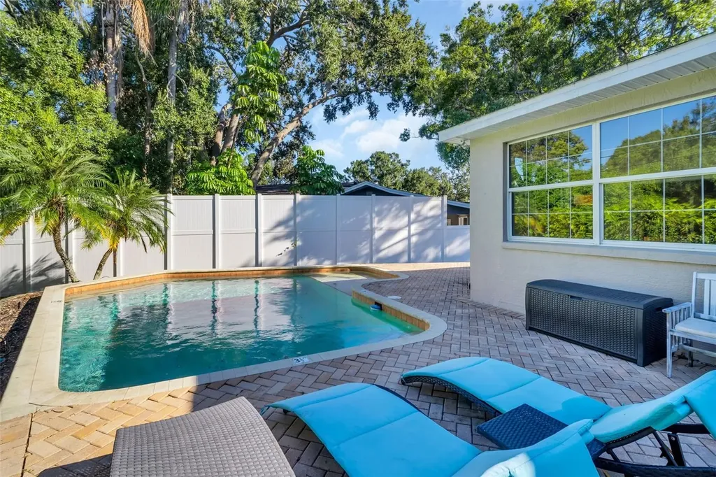 2270 Barbara Drive Clearwater FL 33764