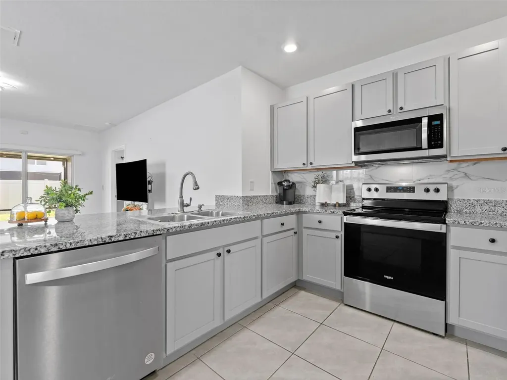 5782 Hollingworth Trail Wesley Chapel FL 33545