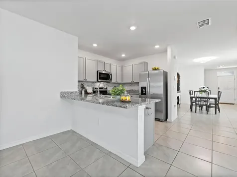 5782 Hollingworth Trail Wesley Chapel FL 33545