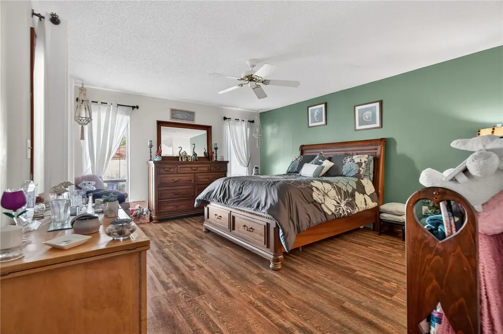 4922 Briar Oaks Circle Orlando FL 32808