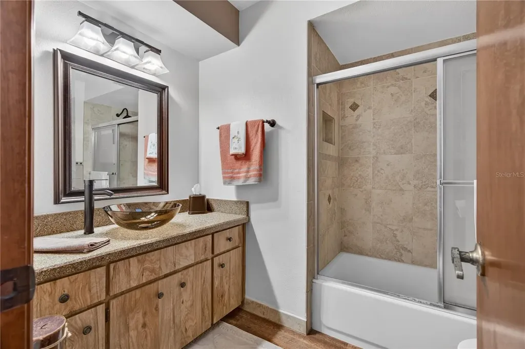 4922 Briar Oaks Circle Orlando FL 32808