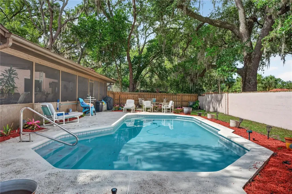 4922 Briar Oaks Circle Orlando FL 32808
