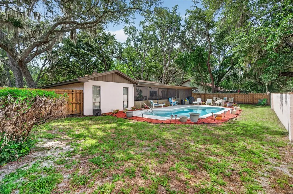 4922 Briar Oaks Circle Orlando FL 32808