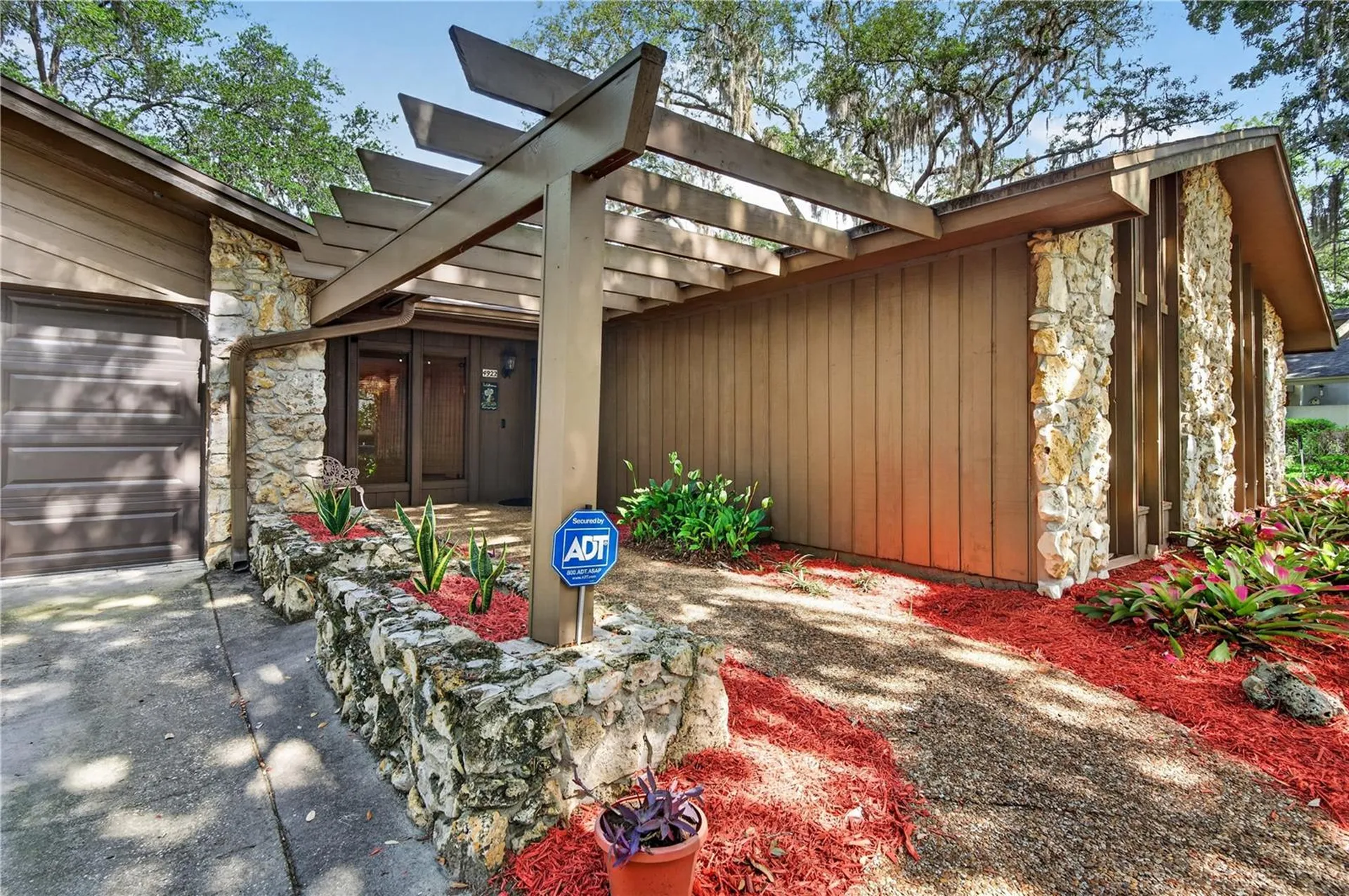 4922 Briar Oaks Circle Orlando FL 32808