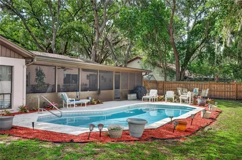 4922 Briar Oaks Circle Orlando FL 32808