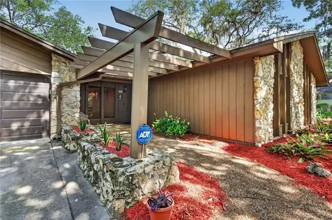 4922 Briar Oaks Circle Orlando FL 32808