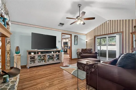 4922 Briar Oaks Circle Orlando FL 32808