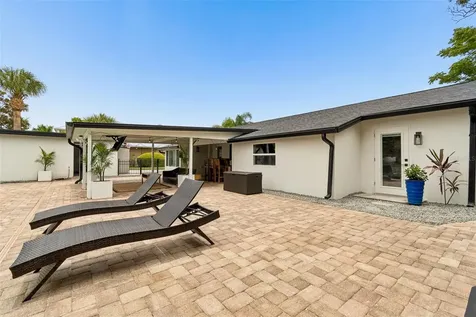 3941 E Eden Roc Circle Tampa FL 33634