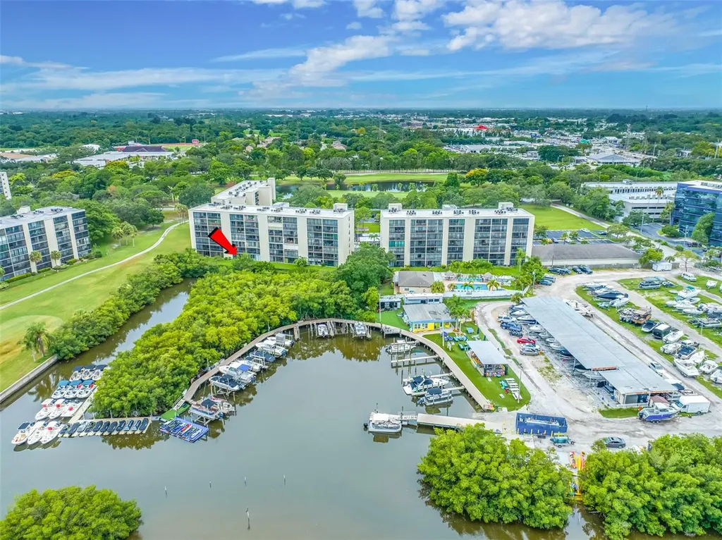 900 Cove Cay Drive Clearwater FL 33760