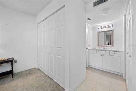 900 Cove Cay Drive Clearwater FL 33760