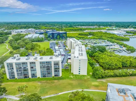 900 Cove Cay Drive Clearwater FL 33760