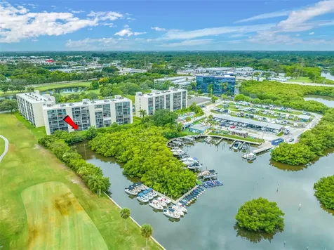 900 Cove Cay Drive Clearwater FL 33760