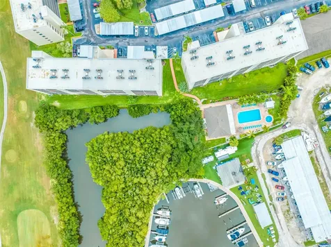 900 Cove Cay Drive Clearwater FL 33760