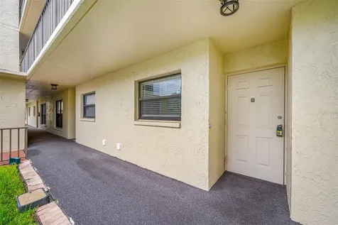 900 Cove Cay Drive Clearwater FL 33760